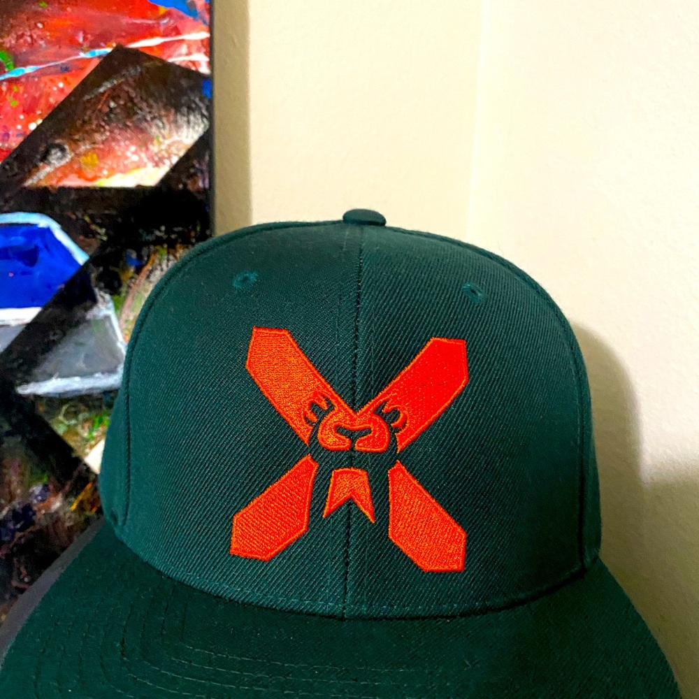 UPPER PLAYGROUND WALRUS HAT